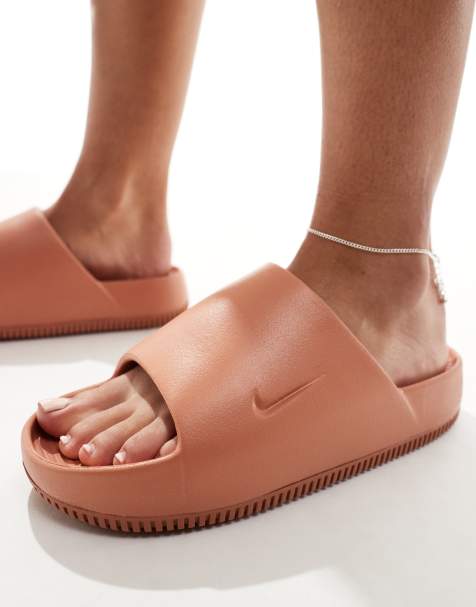 Nike Calm slides in brown - view 1