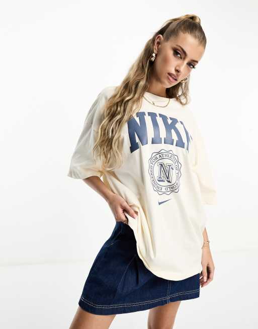 Nike best sale classic tee