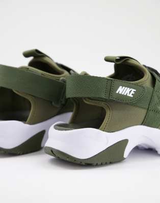 nike sandal trainers