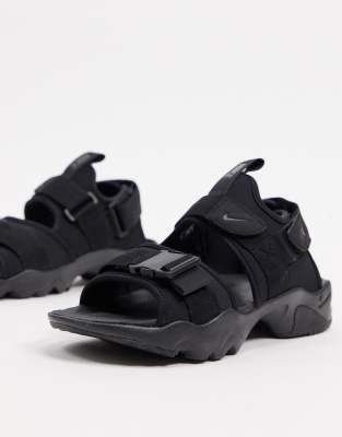 Nike Canyon sandals in black | ASOS