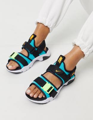 nike canyon men's sandal
