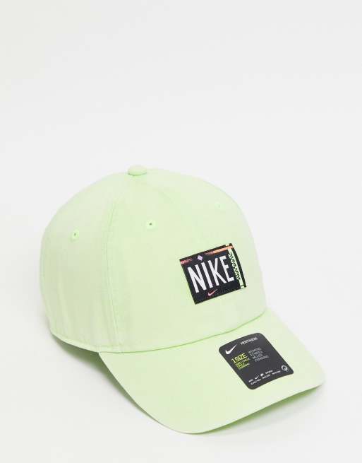 Lime green 2024 nike cap