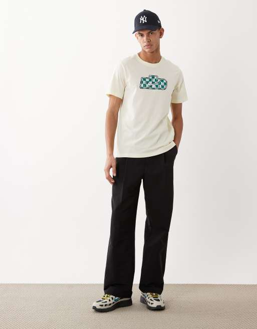 Nike Celebrate Sport graphic T-shirt in beige , 2 of 5