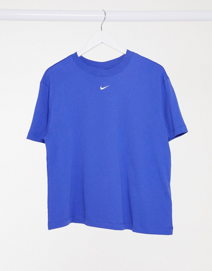 Nike central swoosh oversized boyfriend t-shirt in blue
