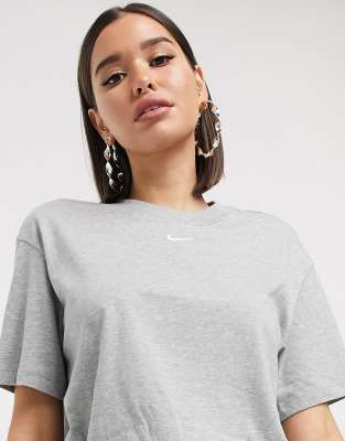 nike oversized t shirt