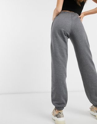 grey nike sweatpants loose fit