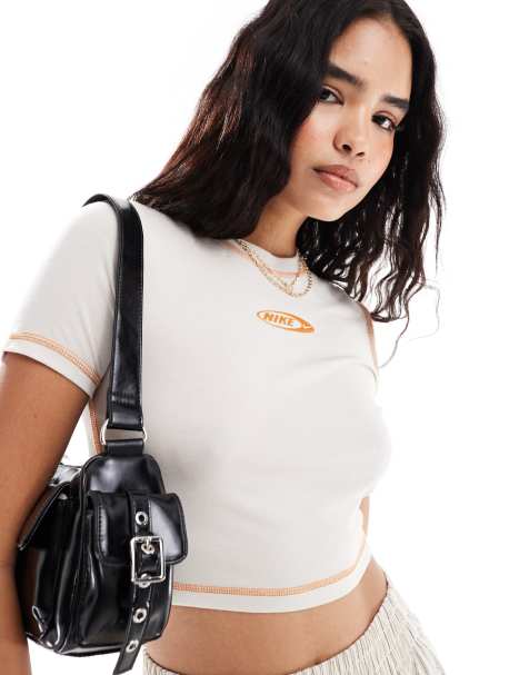 Nike Chill 90s Threads logo t-shirt in light brown - view 1