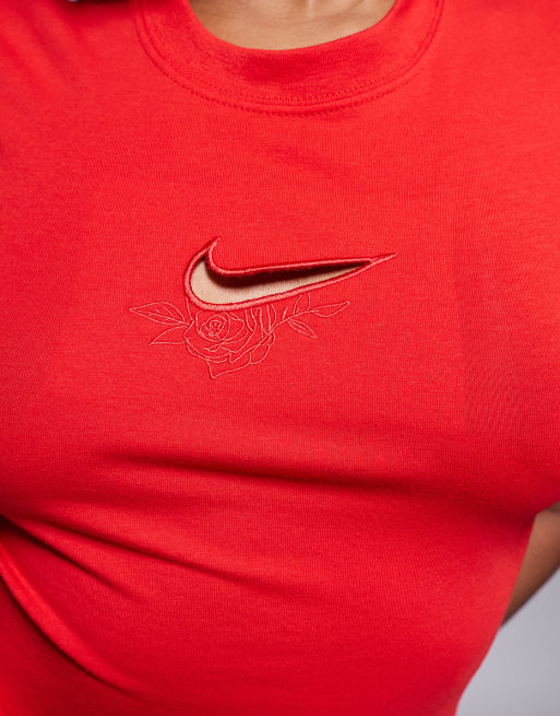 Nike – Chill Day – Röd, krympt t-shirt i kort design , 4 av 4