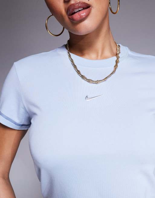 Nike Chill Gym Life T-shirt corta e stretta azzurra con logo