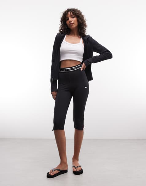 Nike Chill jersey capri's in black - view 1
