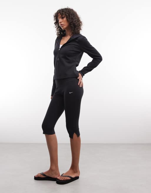 Nike Chill knit long sleeve zip through hoodie in black, 3 of 4