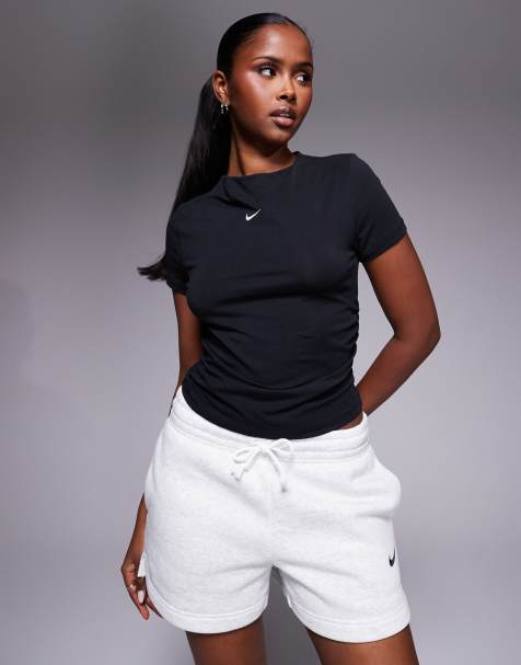 Nike Chill mock neck t-shirt in black - view 1