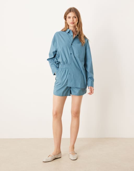 Nike Chill poplin long sleeve shirt in blue, 3 of 4
