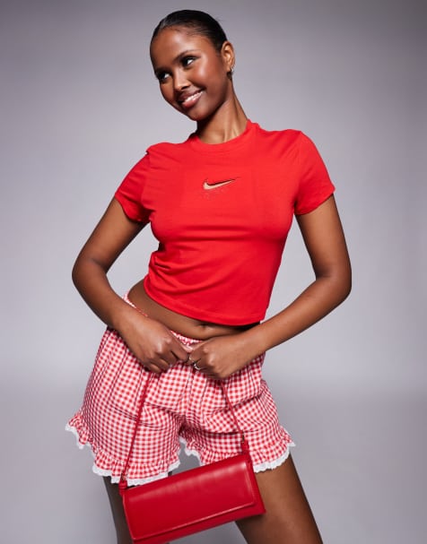 Nike - Chill - Saint-Valentin - T-shirt crop top effet rétréci - Rouge - view 1