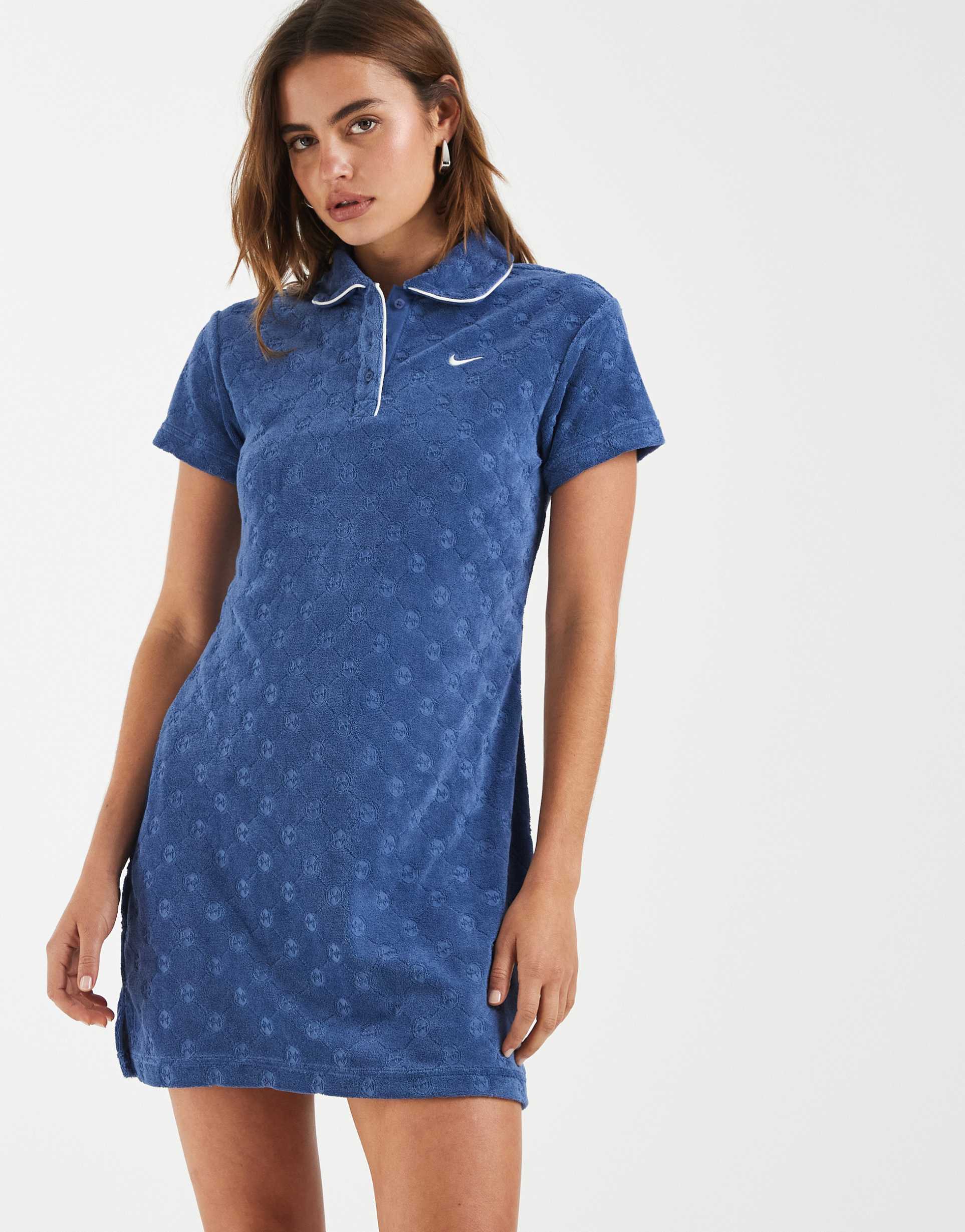 nike chill terry towel dress in navy