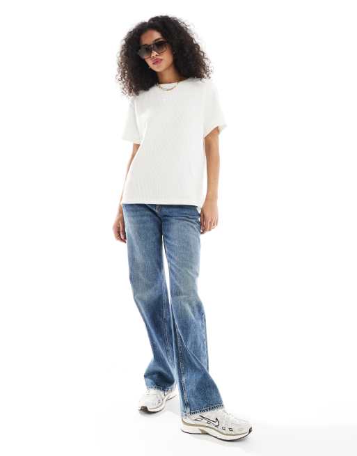Nike Chill waffle knit oversized t-shirt in cream, 2 of 4
