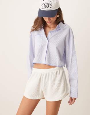 Nike Chill Waffle Knit Shorts In White