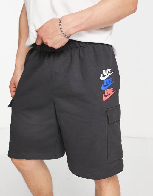 Nike – Ciemnoszare szorty z logo w różnych kolorach