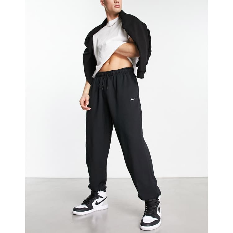 Nike Circa joggers in black