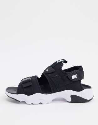 nike city sandals in black