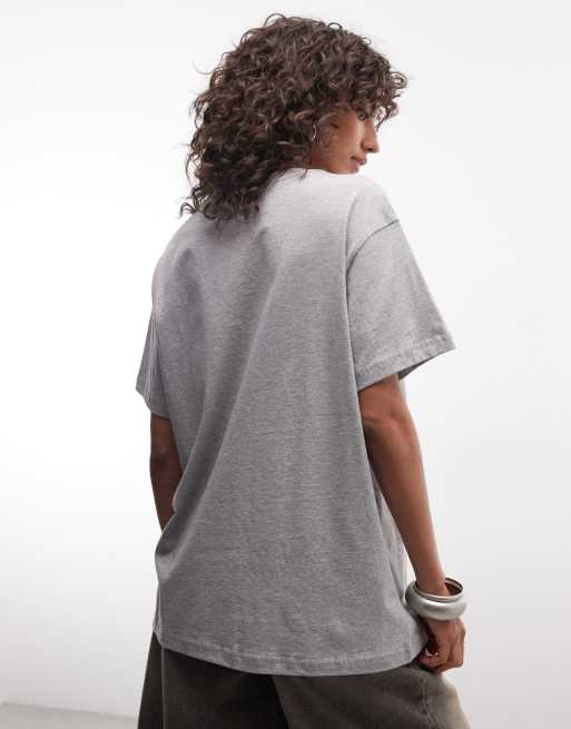 Nike - Classic - Boyfriend T-shirt met grafische print in grijs, 3 van 4