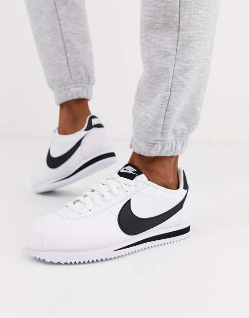 wond bevolking Varen Nike - Classic Cortez - Leren sneakers in wit en zwart | ASOS