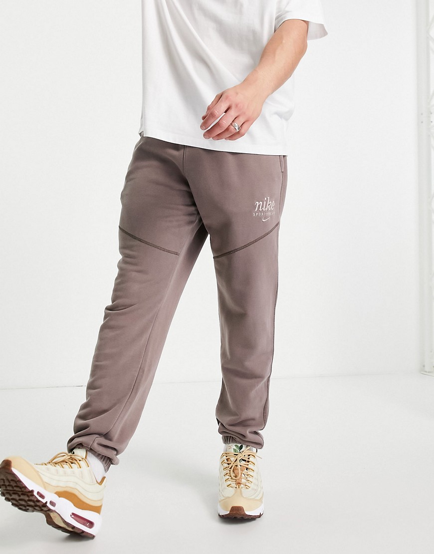 Nike Classic Heritage washed sweatpants in gray-Grey