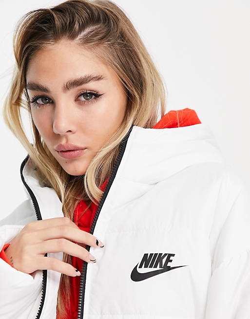 Nike classic longline padded jacket with hood in white 