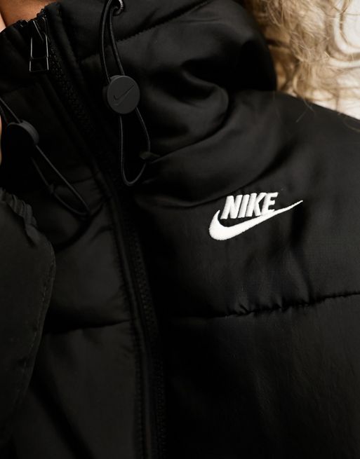 Nike classic puffer jacket in black