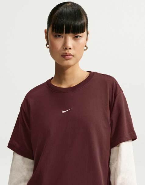 Nike classic short sleeve oversized t-shirt in burgundy crush / sail - view 1
