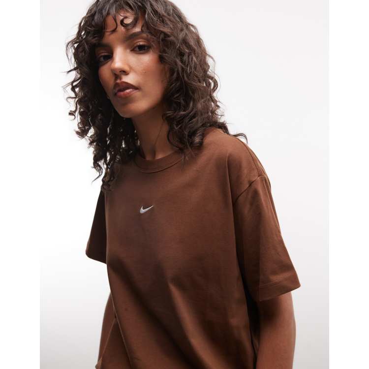 Nike Classic t-shirt in brown | ASOS