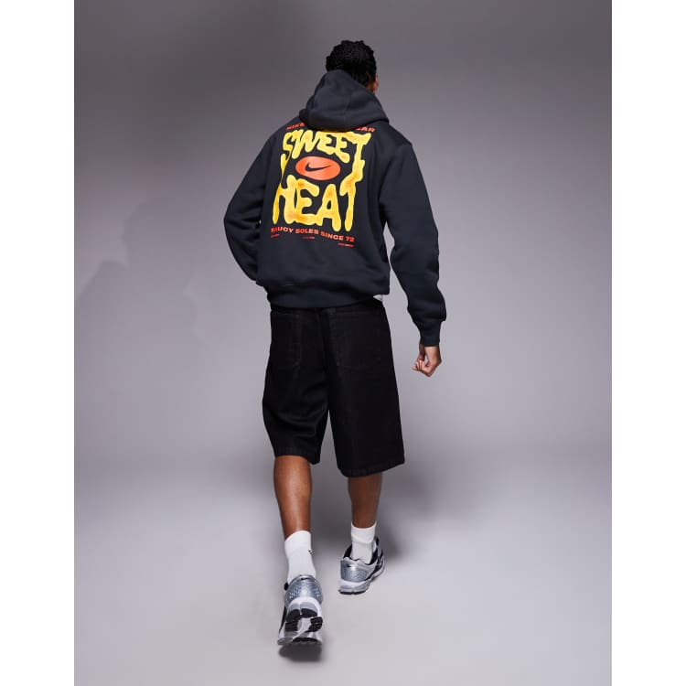 Nike Club back print graphic hoodie in black | ASOS
