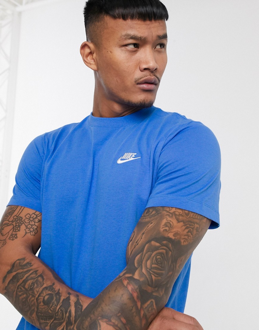 Nike - Club - Blå t-shirt med rund hals