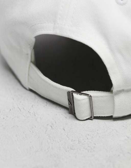 Nike Club cap in white, 4 of 4