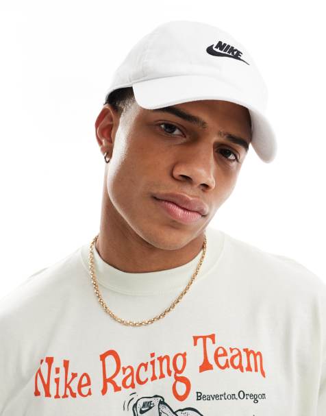 Nike Club cap in white - view 1