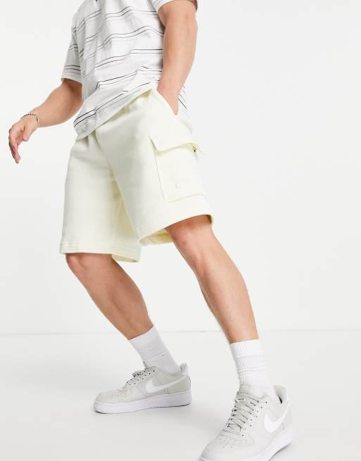 Nike cream sale shorts