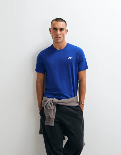 Nike Club chest logo t-shirt in blue, 2 of 5