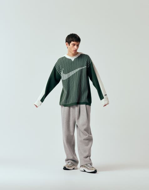 Nike Club – Ciemnozielono-biała dzianinowa bluza - view 1