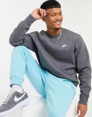 grey nike crew neck sweatshirt