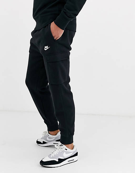 Nike Club cuffed cargo joggers in black | ASOS