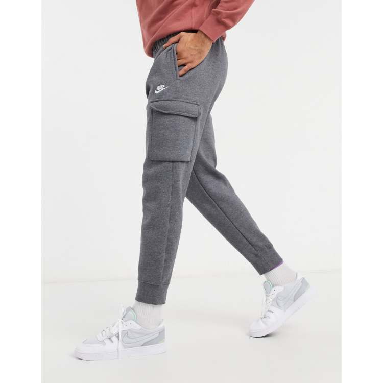 Mens grey 2025 nike cargo joggers