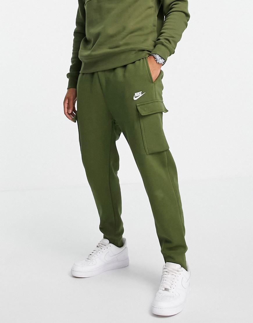 Nike Club Fleece Cuffed Cargo Sweatpants In Khaki - Khaki-green