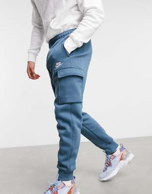 nike club cuffed cargo sweatpants