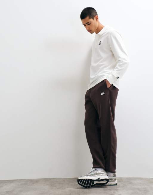 Nike Club cuffed jogger in brown, 3 of 10