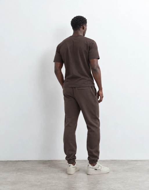 Nike Club cuffed jogger in brown, 6 of 10