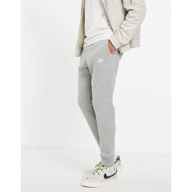 Nike club cuffed joggers best sale in white