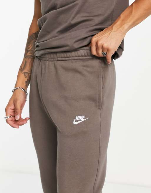 nike brown sweats