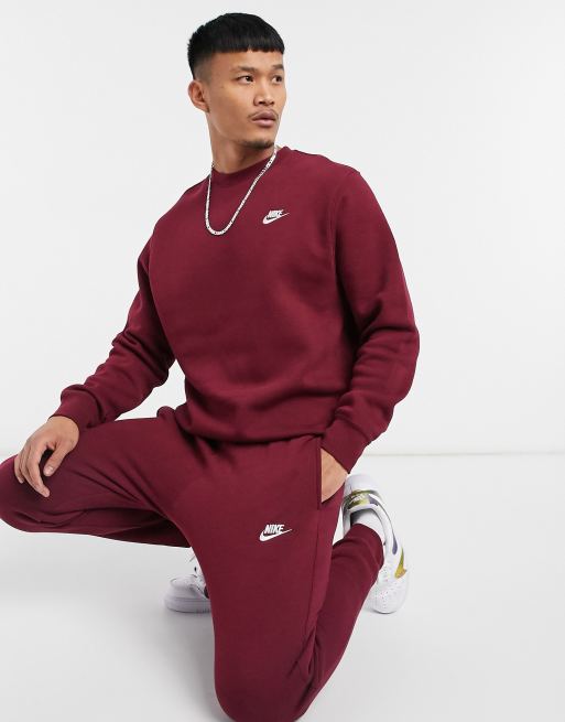 Nike Club cuffed joggers in burgundy