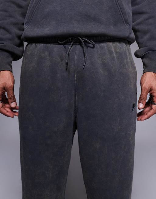 Nike Club cuffed joggers in dark grey wash, 5 of 5