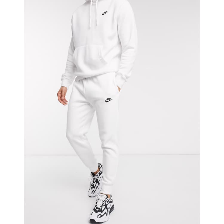 White nike sales joggers men